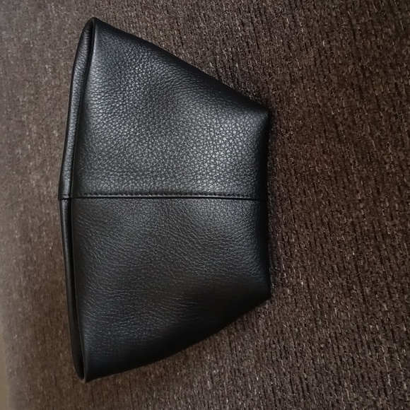 🆕️ 🖤Mansur Gavriel🖤 - Black Tulipano Compact Crossbody Bag - Picture 6 of 11